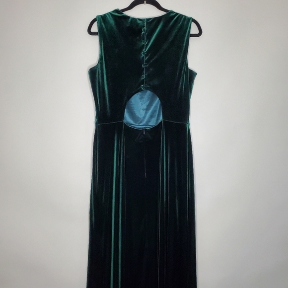 Revelry Cleo Velvet Maxi Dress Size 16 Green Cut Out Stretch Sleeveless Luxe - Picture 5 of 15